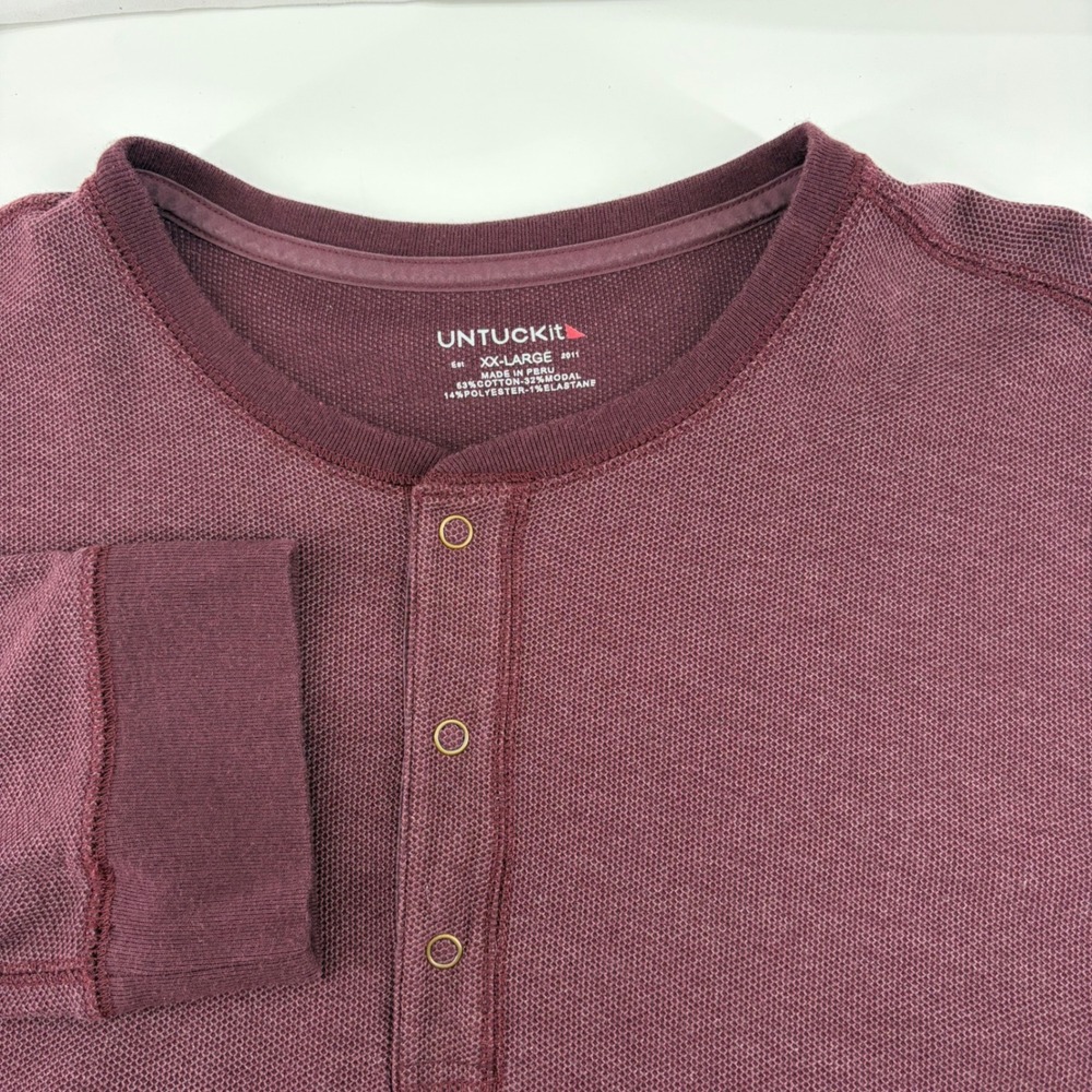 Untuckit Mens XXL Waffle Knit Henley Shirt Burgundy Long Sleeve Snap Placket